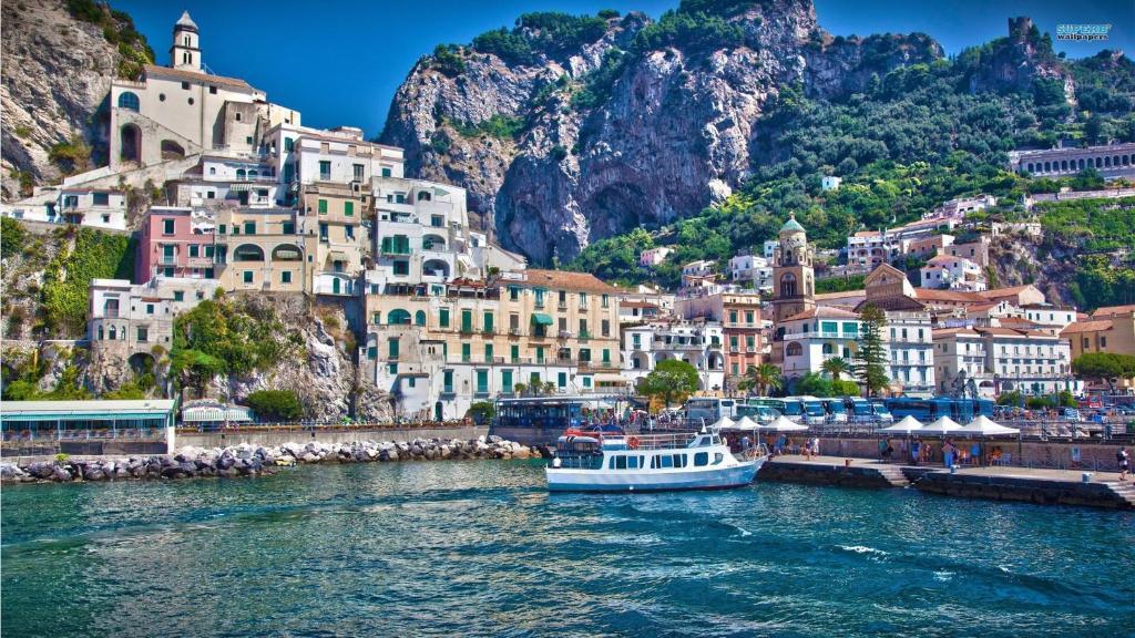 Holidays Baia D'Amalfi Ruang foto